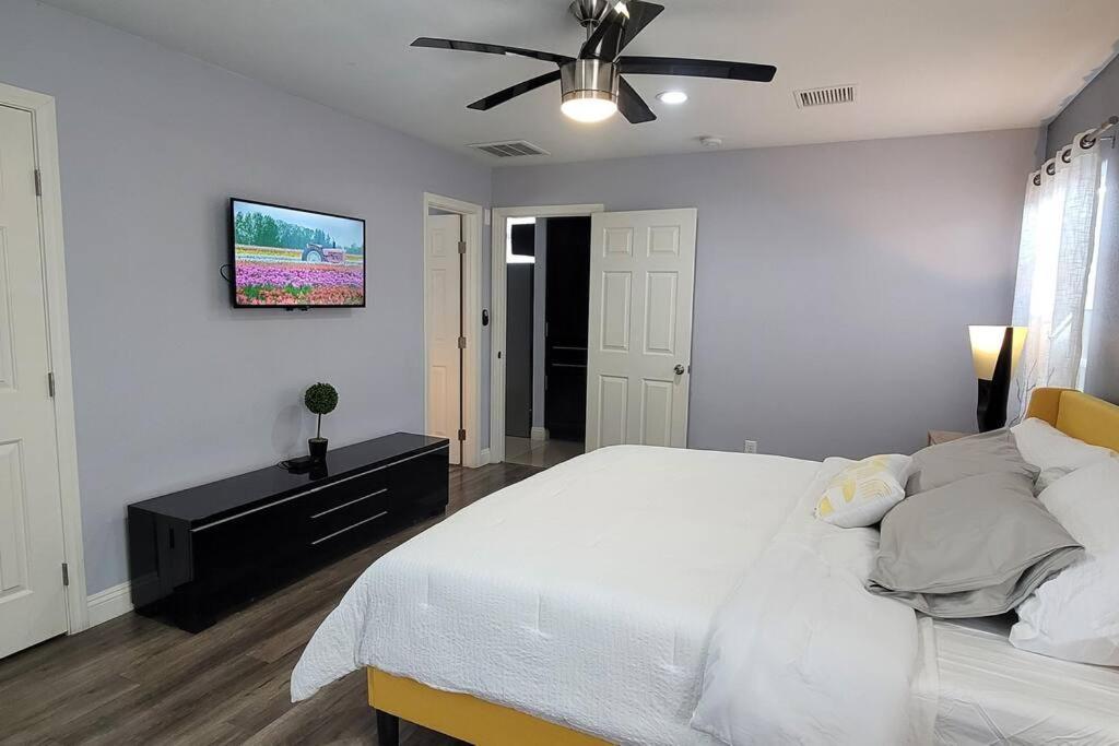 K - Fully Remodeled And Professionally Decorated Las Vegas Extérieur photo